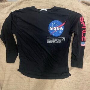 Boys Size 11 Kids' Black Long-Sleeve Graphic Tee -Zara